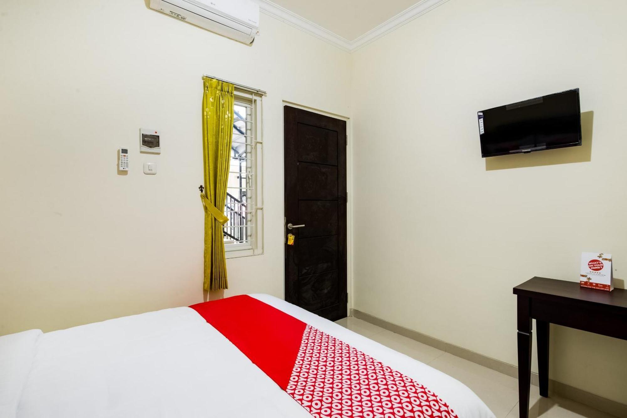 OYO 3398 Griya RM 19 Syariah Otel Surabaya Dış mekan fotoğraf