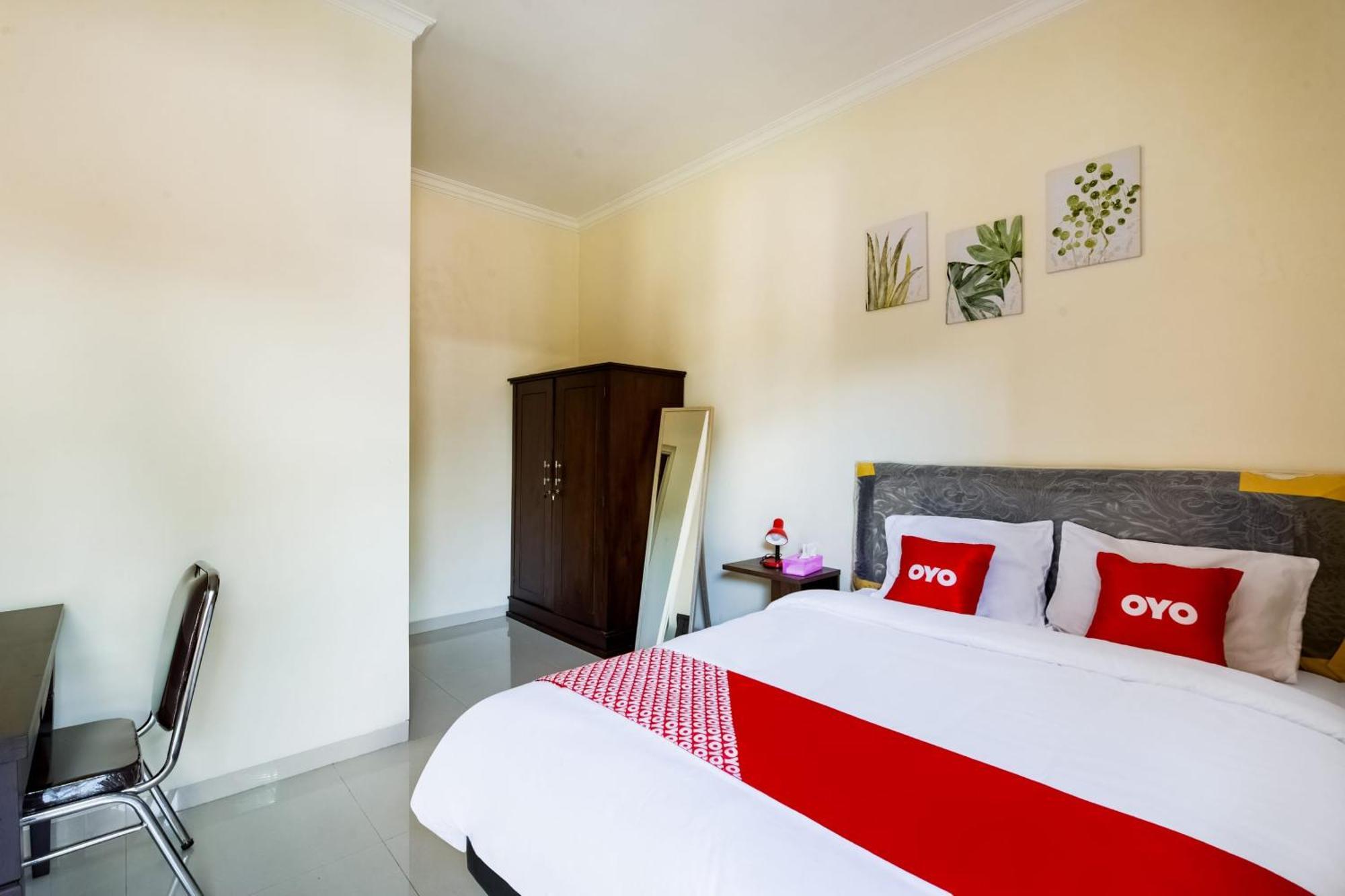 OYO 3398 Griya RM 19 Syariah Otel Surabaya Dış mekan fotoğraf